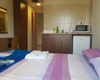 Motel Aviv - Eilat - Bedroom