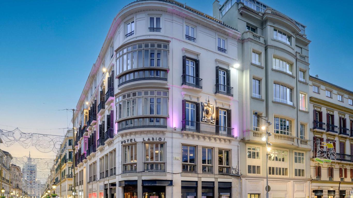 روم مايت لاريوس هوتل