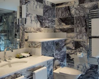 Greyfriars - Colchester - Baño