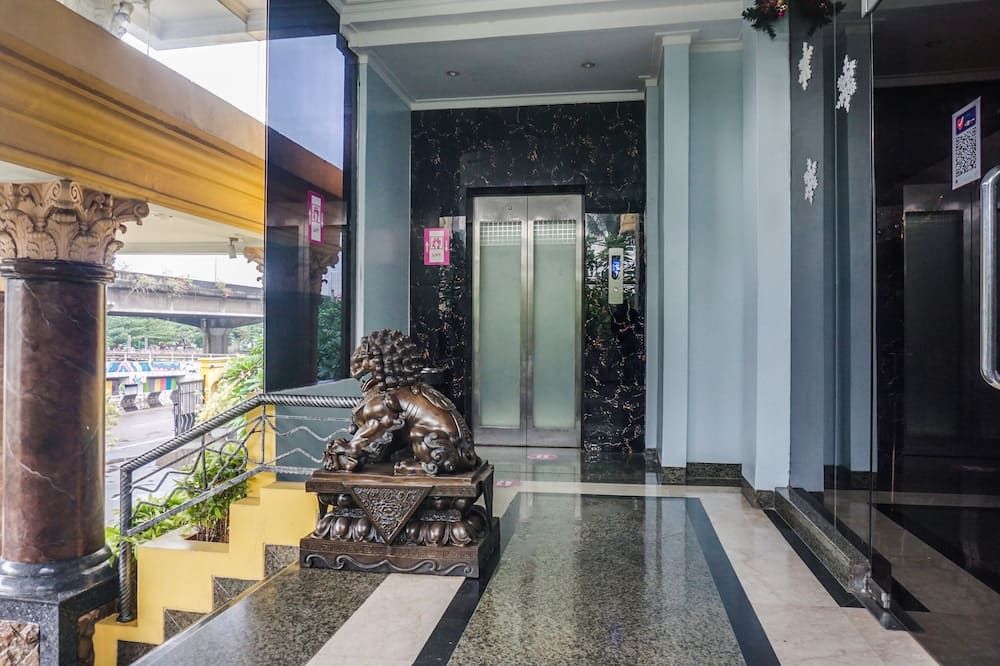 Townhouse Oak Bi Executive - ג'קרטה - לובי