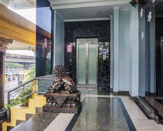 Townhouse Oak Bi Executive - ג'קרטה - לובי