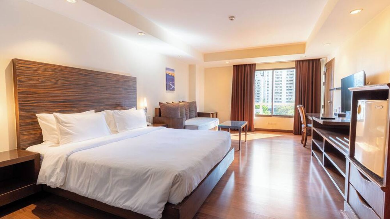 Journeyhub Sukhumvit 26, Bangkok