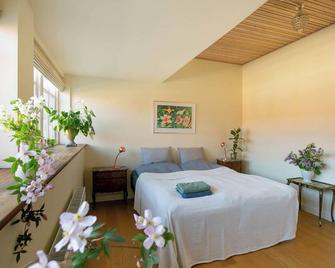 Avalonbnb - Odense - Schlafzimmer