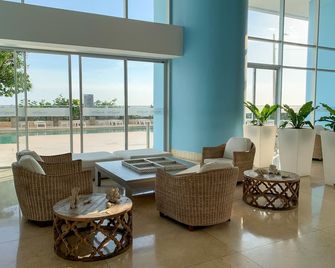 Sea, Sand & Skyline 30th-Floor Poolside Getaway - Cartagena de Indias - Lobby