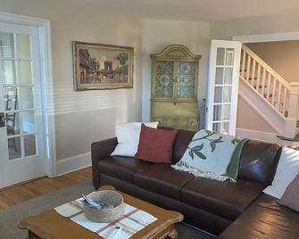 240 Summer Summerside - Summerside - Living room