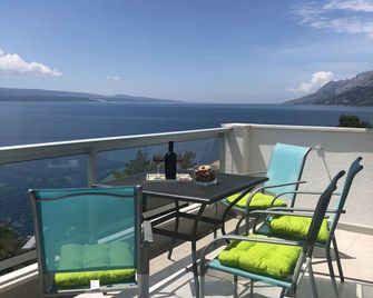 Abuela's Beach House - Brela - Balkón