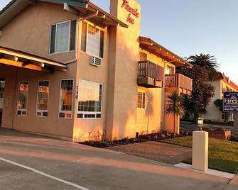 Fireside Inn - Morro Bay - Gebäude