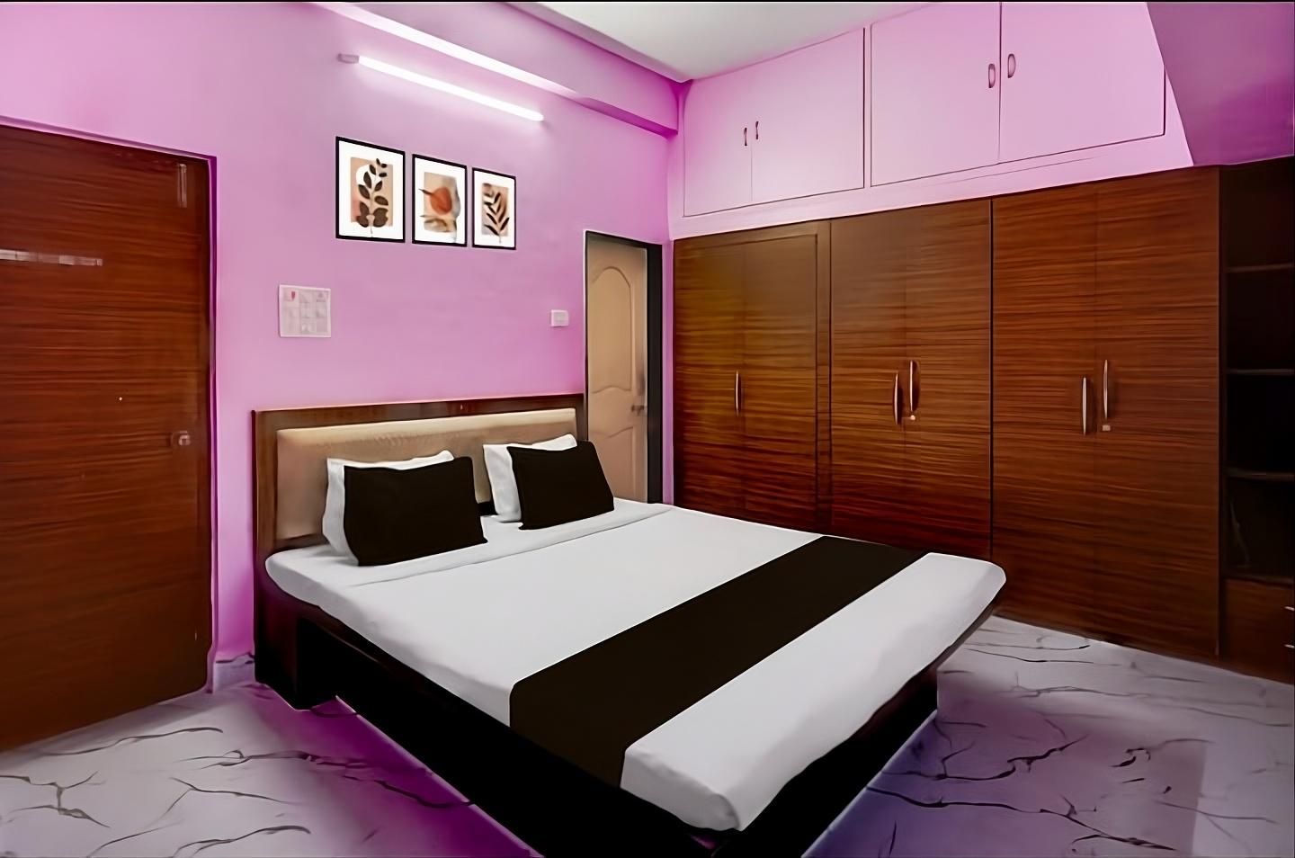 P1 Staycation - Hinjewadi - Bedroom