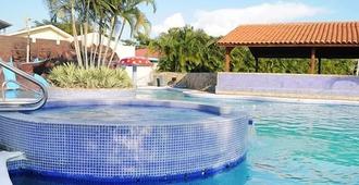 Aparthotel Villa Nuria - San Pedro Sula - Pool