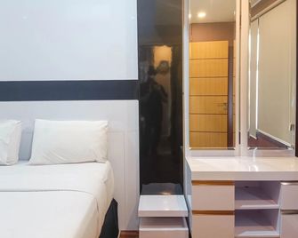 Simply 1Br at 31St Floor Vida View Makassar Apartment - Ujung Pandang - Chambre