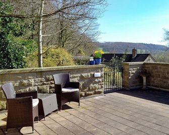 1 bedroom accommodation in Baslow, near Bakewell - Bakewell - Balcony
