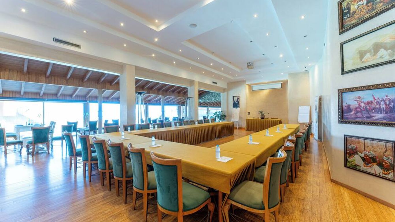 Chateau Eden El Rouh & Spa