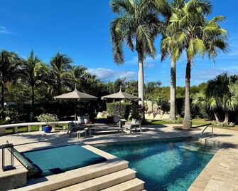 DragonFly Studio, a charming place dedicated to relaxation - The Valley - Pool