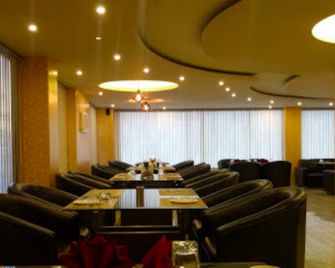 Hotel Europa Inn - Dimāpur - Restaurant