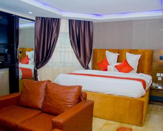 No 95 suites & Apartment - Lagos - Bedroom