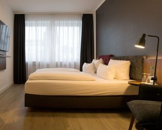 Hotel Am Schlosstheater - Fulda - Slaapkamer