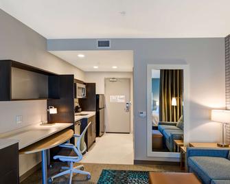 Home2 Suites by Hilton Palmdale - Palmdale - Bedroom