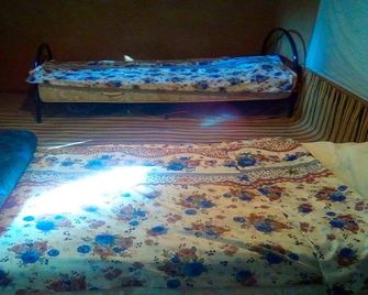 Locals Under Stars Trips - Mhamid - Bedroom