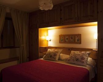 Le Rosier B&B e Appartamento - Saint Vincent - Bedroom