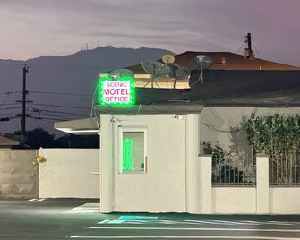 Scenic Motel - El Monte - El Monte