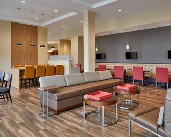 Towneplace Suites By Marriott Columbus North - Osu - Upper Arlington - Lounge