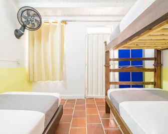 Casa de Pinos Hotel - Bucaramanga - Habitación