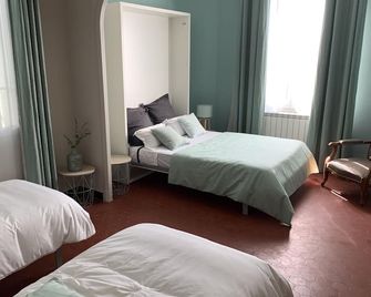 Villa Présence L'Oasis Chambres D'Hotes - Toulon - Slaapkamer