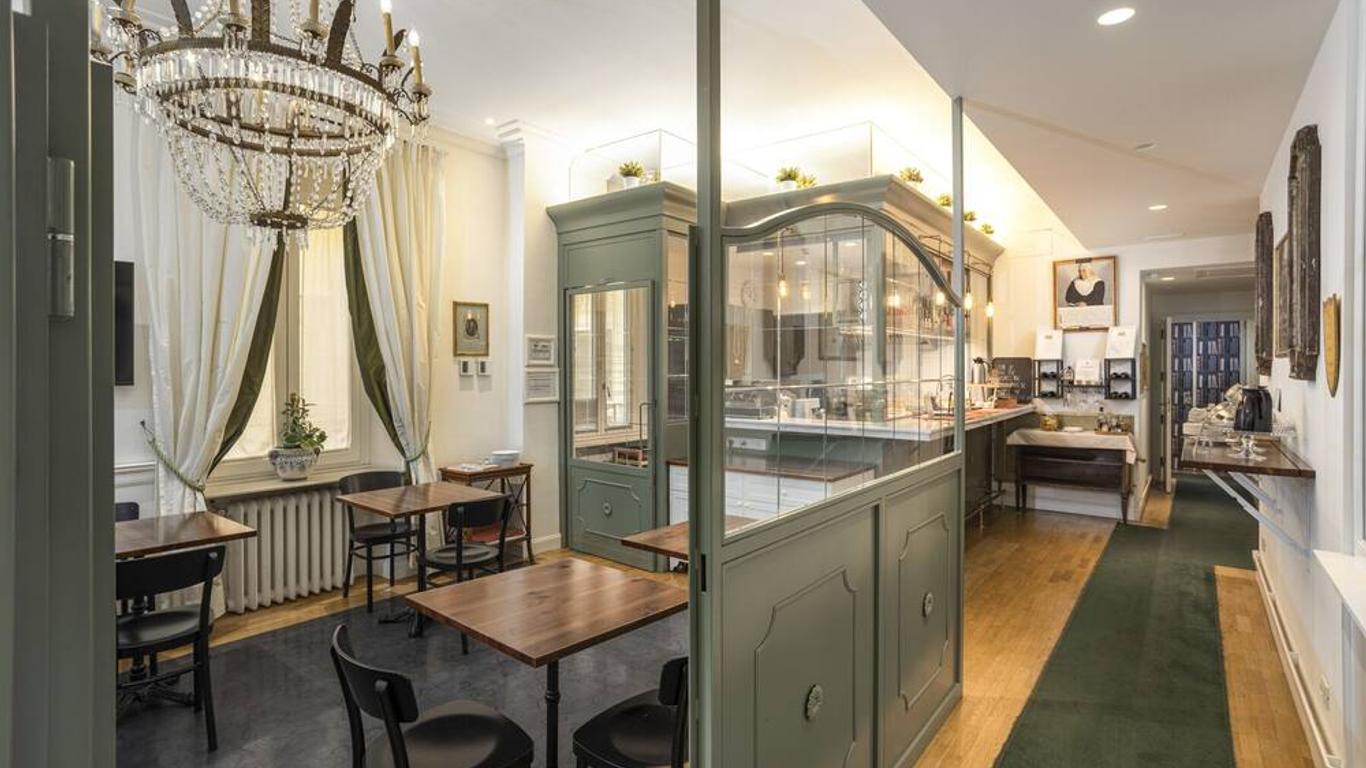 روليه دونا لوكريسيا