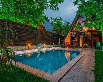 Nios Bungalov Konaklama - Sapanca - Pool