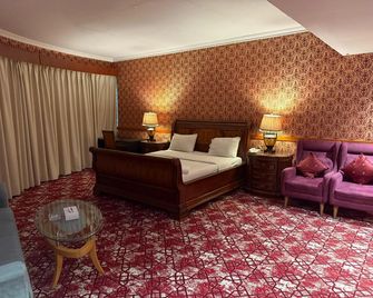 Gss Avenue Hotel Ex Delmon Hotel - Dubai