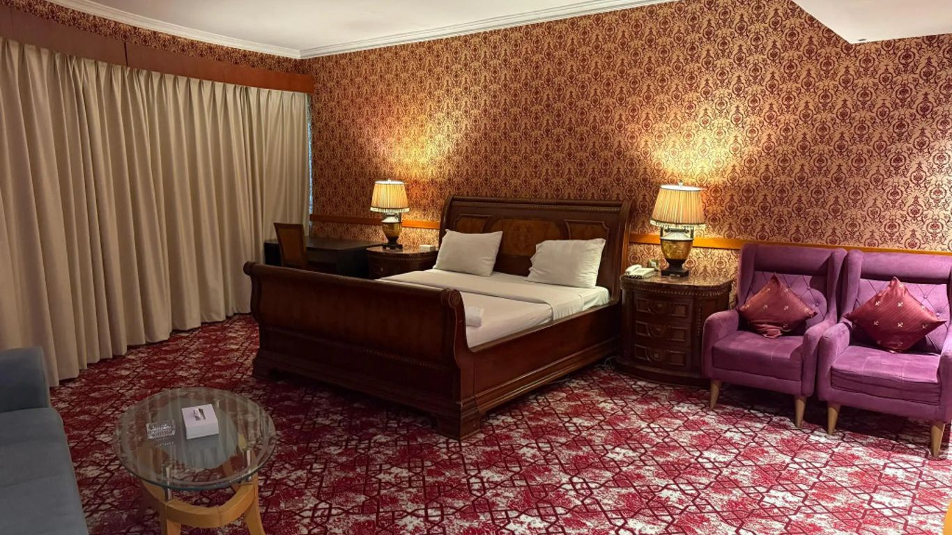 Gss Avenue Hotel Ex Delmon Hotel