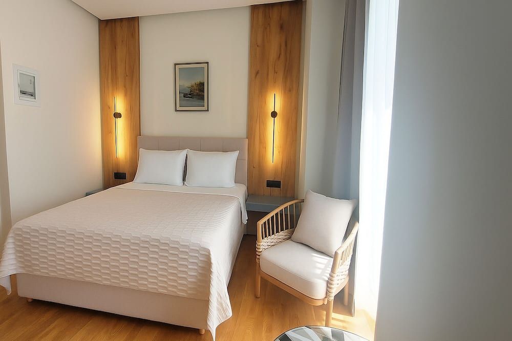 Elite Patras Suites - פאטראס