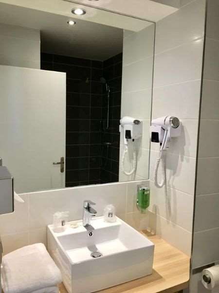 Brit Hotel Martigues Nord