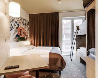 B&B Hotel Bremen-Überseestadt - Bremen - Schlafzimmer