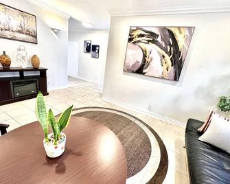 Gorgeous House near Disney! - Santa Ana - Restaurant