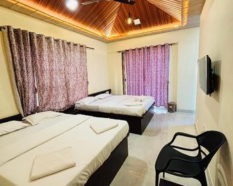 Tipsy Spring Resort - Alibag - Bedroom