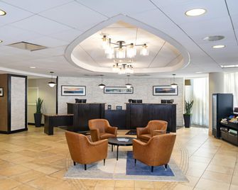 DoubleTree by Hilton Portland - Portland - Resepsjon