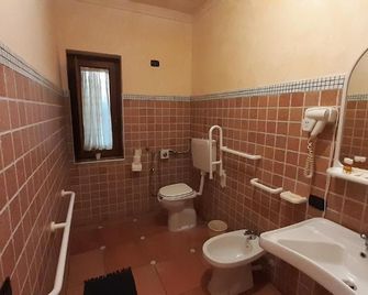 Agriturismo Pingitore - Rose - Bathroom