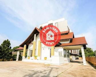 Luck Swan Boutique - Chiang Rai - Building
