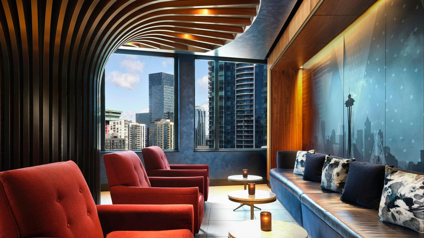 The Charter Hotel Seattle, Curio Collection by Hilton