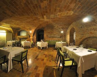 Villa dei Priori - Monsampolo del Tronto - Restaurante