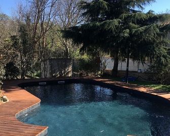 Character cottage, beautiful stone vaults, swimming pool - Saint-Jean-Pla-de-Corts - Pool