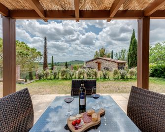 Terra Antica - Resort, Winery & Spa - Montepulciano - Patio