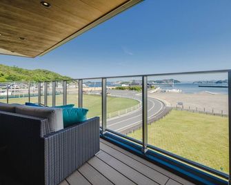 Uno Hotel - Tamano - Balkon
