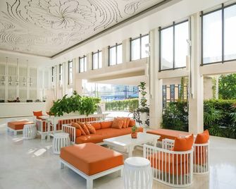 Proud Phuket, Naiyang Beach - Sakhu - לובי