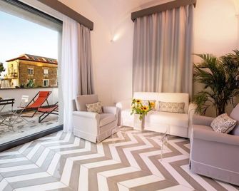SorrentoVibes - Luxury Suite with Terrace - Sant'Agnello - Balcony