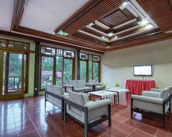 Hotel Sahid Toraja - Makale - Lounge