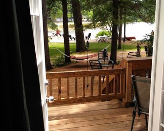 Tranquil Sandy beach, launch and dock, firepit, hammock - Casco - Balcón