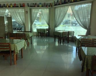 Hotel Seafront Sandakan - Sandakan - Restaurant