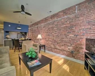 Chase Apartments At Light Street - Baltimore Inner Harbor & Convention Center - Baltimore